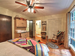 Creekside Cottage: Blue Ridge Mountain Escape!
