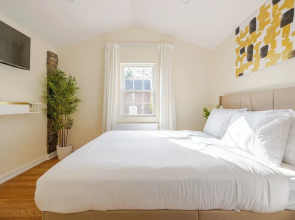 3BR Prime Luxury near NYC w Arcade Room