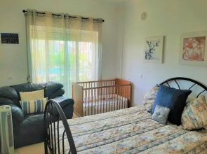 Sun & Pool Holiday Apartment