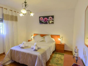 Casa Hidalgo Villanueva de la Concepcion by Ruralidays
