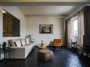 Elite Ermou Suites