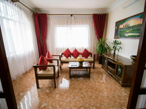 Reaksmey Chanreas Hotel