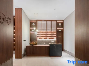 Zhongzhou International Hotel (Hebidong Railway Station Hotel)