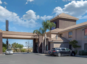 Sleep Inn & Suites Bakersfield North