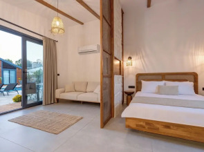 Rota Kilidonia Karaöz Suites&Villas