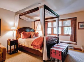 Meadows Townhome M2