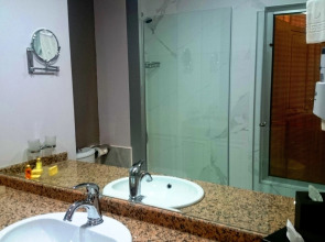 Отель The Crown