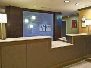 Holiday Inn Express & Suites Olive Branch by IHG