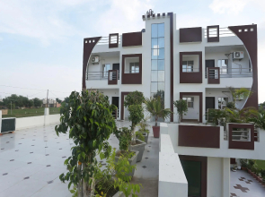 OYO 18301 Hotel A-one
