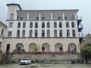 Bandao Yunshe Hostel