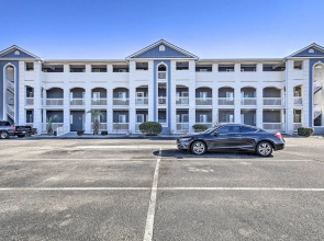 ~ 2 Mi to Cherry Grove Beach: Little River Condo