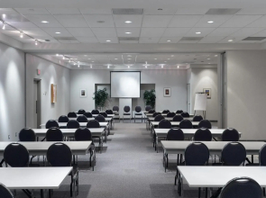 Seneca Residence & Conference Centre - Newnham