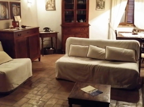 Etruscan House