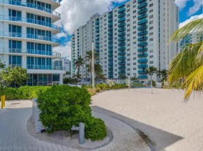 2/2 Miami - Beach Resort 1704