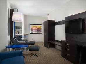 Holiday Inn Express and Suites Independence Kansas