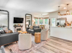 Golf Access & Furnished Deck: Cabin in Clayton