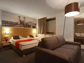 Hotel Link