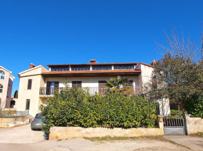 Apartment 914