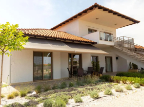 Varkes Suites 1