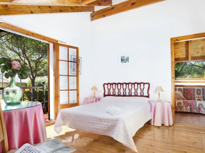 Cute House with Wooden Shutters Large Enclosed Garden near Lloret de Mar