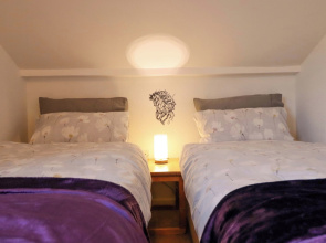 Bryn Y Garreg Cottage - The Wireless Free Farm