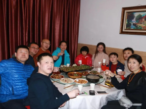 Mount Emei Happy Hotel