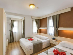 Sherwood Premio Hotel