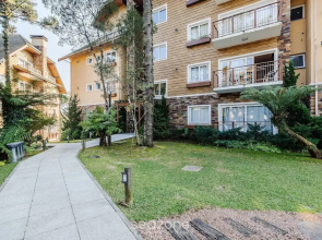 Beautiful Apartment With Heated Pool Cap0302