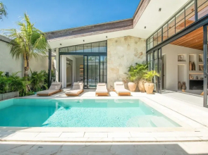 Villa Serai 5br to the Beach