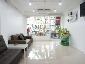 ROOM 218 - Dorm for rent - Adults Only