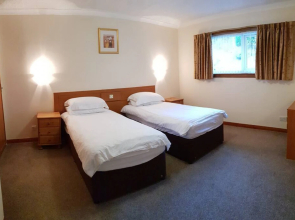 Loch Rannoch Highland Club Red Squirrel Lodge 3