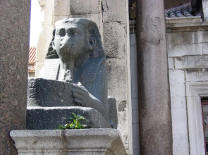 Apartments Lovret Flowers