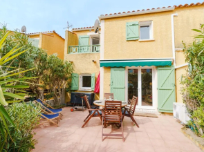 JC82 : Villa 4 pièces 6 couchages NARBONNE-PLAGE