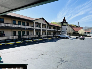 Alpine Valley Inn