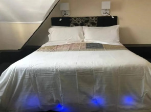 The Old Black Horse - Inn