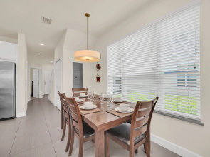 1447RETREAT , Clermont , US