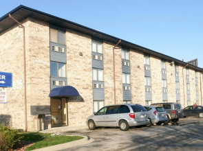 Motel 6 Bridgeview, IL