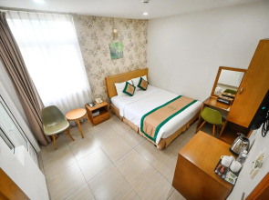 Camila Airport Hotel