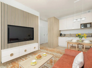 Bel Mare Apartment for 4 by Renters
