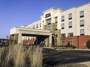 Hampton Inn & Suites Rogers