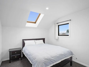 Kokomea House - Wanaka Holiday Home