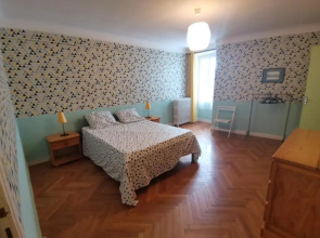Maison Chorges, 4 pièces, 6 personnes - FR-1-469-120