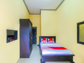 OYO 90852 Madani Guesthouse