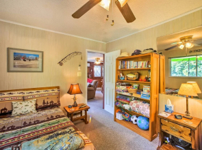Cozy Waterfront Cottage w/ Deck on White River!