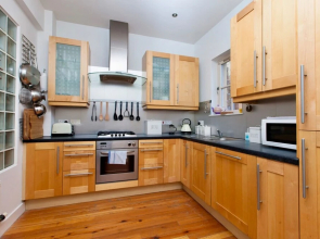 Unique Home In Vibrant Leith