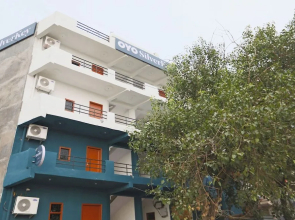 Silverkey Executive Stays 42928 Near Global Hospital