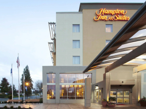 Hampton Inn & Suites Seattle/Federal Way