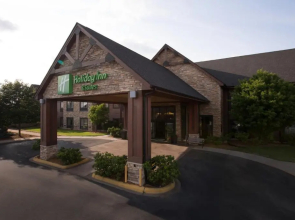 Holiday Inn Hotel & Suites St. Paul NE - Lake Elmo by IHG