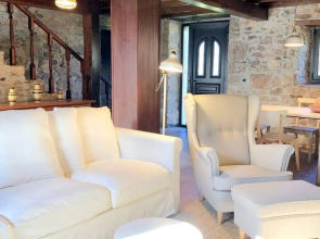 The Cliffs - Cottage Xilloi Beach