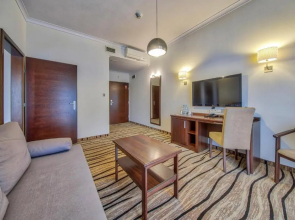 Hotel Arkas